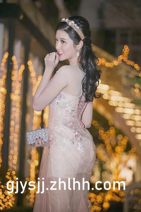 公与淑婷厨房猛烈进出演员表背后现象引人深思,网络